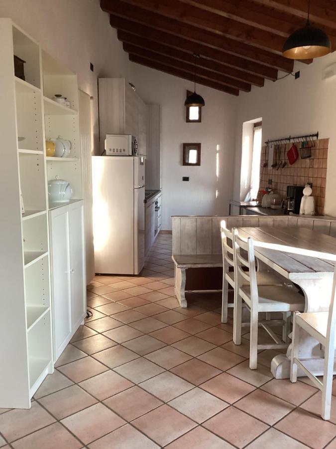 Ca Dei Casai Apartment, Lago Di Garda E Relax. Gaino ภายนอก รูปภาพ